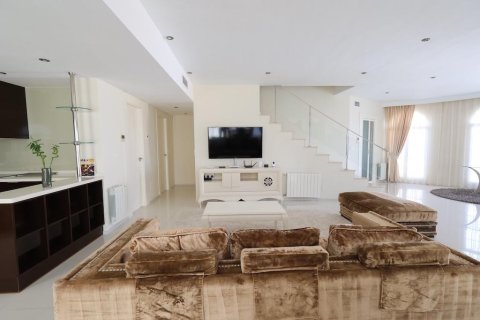 3 chambres Appartement à Thu Thua, Vietnam No. 83760 16