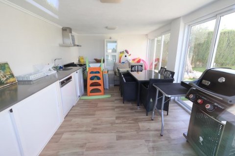 3 chambres Appartement à Thu Thua, Vietnam No. 83760 7