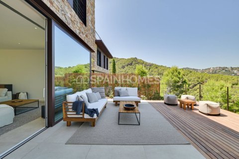 4 bedrooms Villa in Hoa Hung, Vietnam No. 88159 10