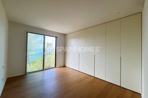 4 bedrooms Villa in Hoa Hung, Vietnam No. 88159 16