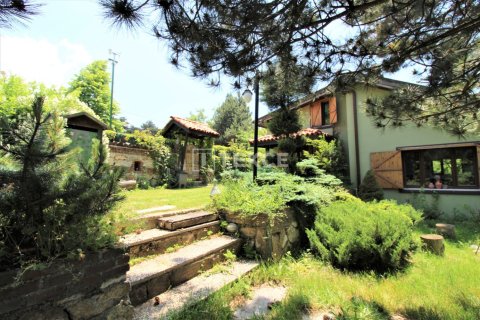 Вилла с 2 спальнями в Бурса, Турция №14281