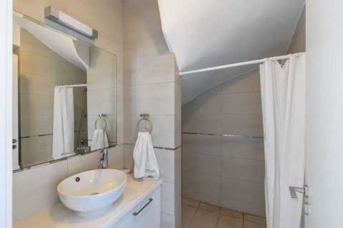 3 bedrooms House in Chloraka, Cyprus No. 79888 15