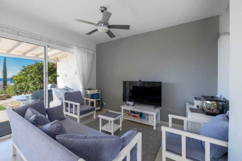 3 bedrooms House in Chloraka, Cyprus No. 79888 5