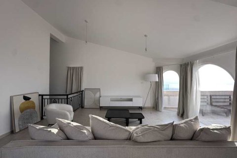 5 bedrooms House in Tala, Cyprus No. 101092 14