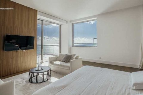 4 bedrooms Penthouse in Limassol, Cyprus No. 40851 5