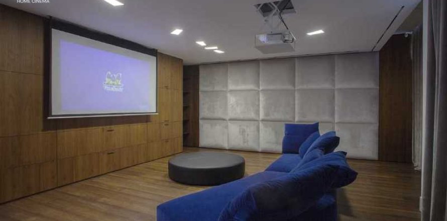 4 bedrooms Penthouse in Limassol, Cyprus No. 40851