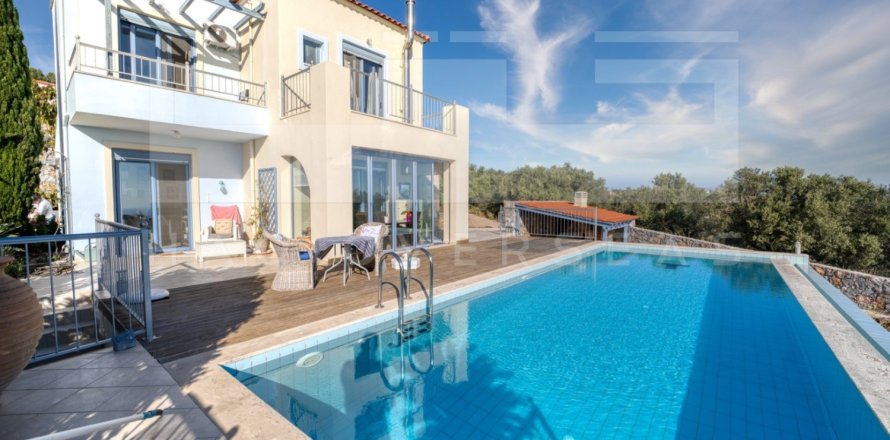 3 bedrooms Villa in Crete, Greece No. 64936