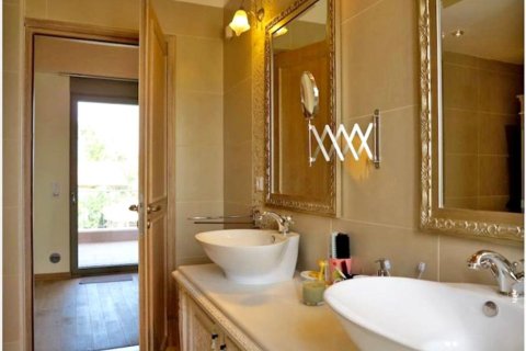 2 bedrooms Villa in Central Greece, Greece No. 49314 12