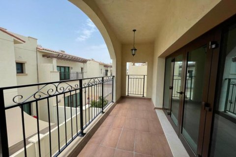 3 dormitorios Townhouse en Rayhana Residence, Vietnam No. 6038 12