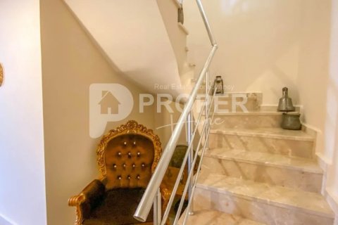 4 rooms Apartment in Tri Phuong, Vietnam No. 13462 2