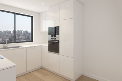 3 bedrooms Apartment in Limassol, Cyprus No. 99835 3