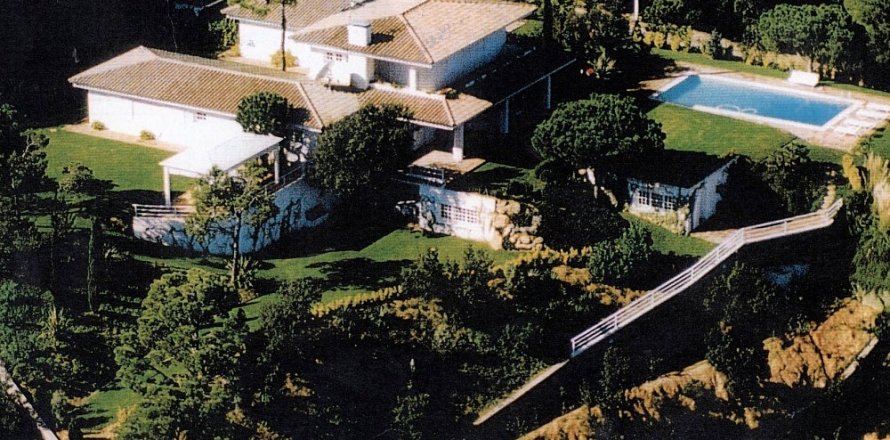 5 bedrooms Properties in Ta Gia, Vietnam No. 25264