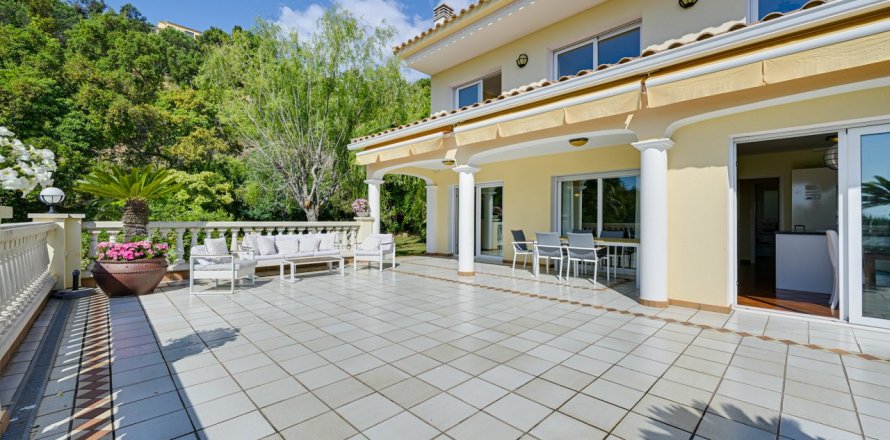 5 dormitorios House en Tossa de Mar, Spain No. 125401