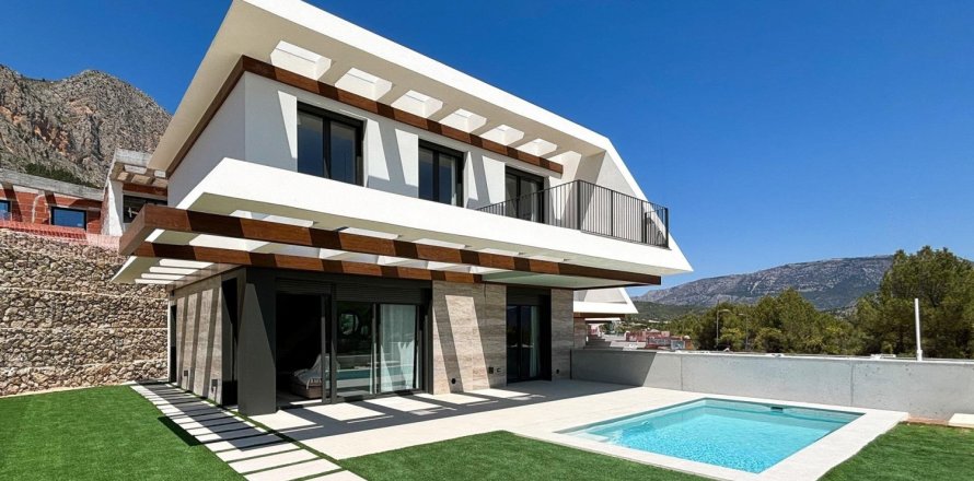 4 bedrooms Villa in Polop, Spain No. 123418