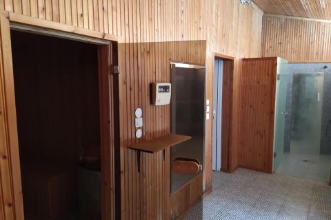 13 rooms Villa in Pylaia, Greece No. 56493 6