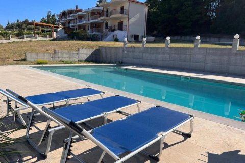 4 bedrooms Villa in Chalkidiki, Greece No. 107665 3