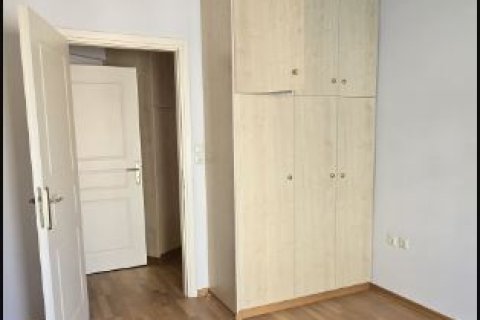 4 bedrooms Apartment in Athens, Greece No. 107702 4