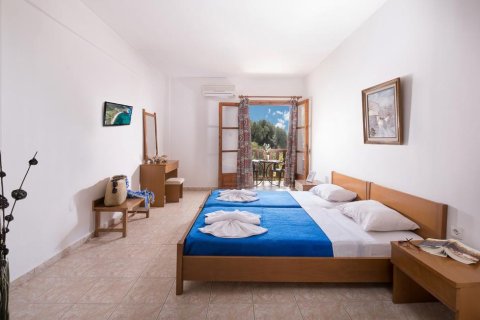 30 rooms Hotel in Chalkidiki, Greece No. 59614 14