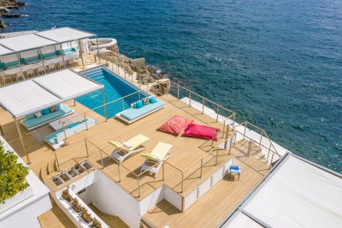 11 bedrooms Villa in Antibes, France No. 68775 7