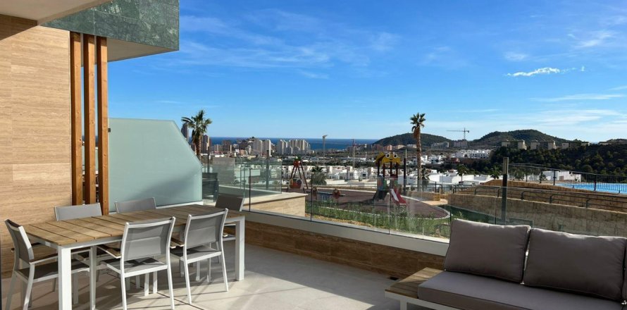 3 bedrooms Penthouse in Finestrat, Spain No. 124657