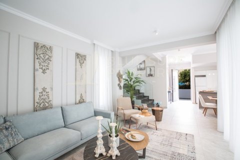 3 bedrooms Villa in Famagusta, Cyprus No. 36571 4