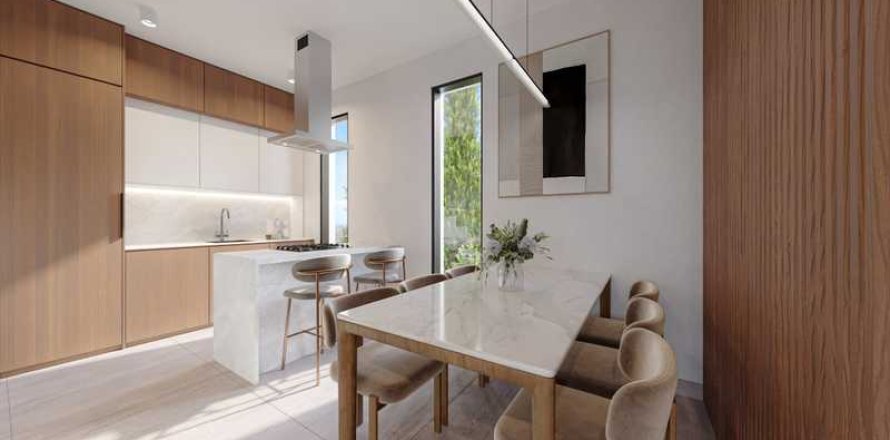 3 bedrooms House in Paphos, Cyprus No. 30301