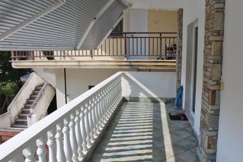 4 dormitorios Edificio en Katerini, Greece No. 55443 9