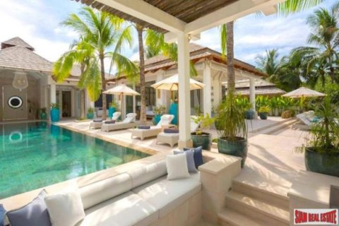 5 bedrooms Villa on the Chaweng Beach, Thailand No. 96202 8