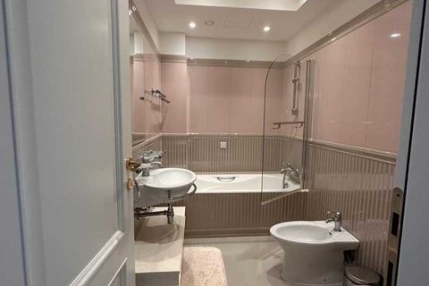 3 chambres Appartement à Limassol, Cyprus No. 41047 4