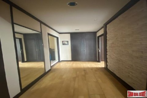 2 bedrooms Apartment in Thonburi, Thailand No. 96348 5