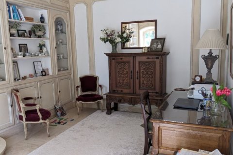 6 bedrooms House in Cuiseaux, France No. 104711 11