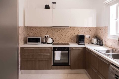 4 dormitorios Maisonette en Agios Athanasios, Cyprus No. 30069 2