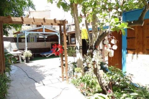 Дом с 2 спальнями в Ларнака, Кипр №82757 2