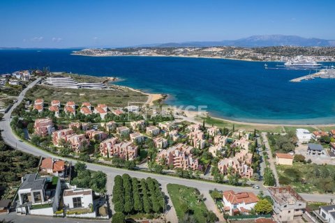 2 bedrooms Apartment in Cesme, Turkey No. 17660