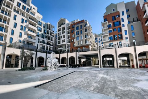 2 bedrooms Apartment in Tivat, Montenegro No. 104692 5