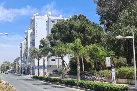 3 bedrooms Apartment in Germasogeia, Cyprus No. 40421 13