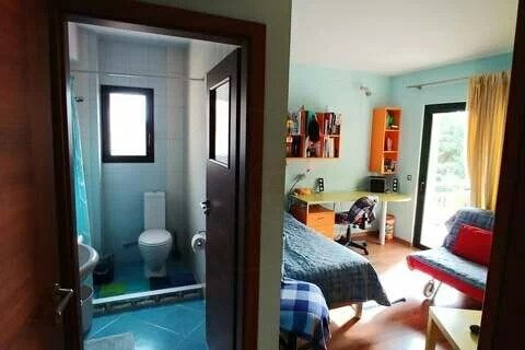 Дом с 4 спальнями в Марафон, Греция №54726 8