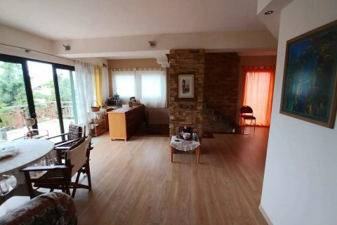 Дом с 4 спальнями в Марафон, Греция №54726 24