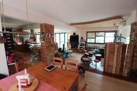 Дом с 4 спальнями в Марафон, Греция №54726 27