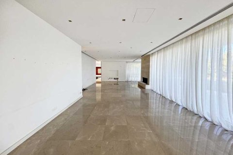 6 bedrooms House in Lakatamia, Cyprus No. 75277 4