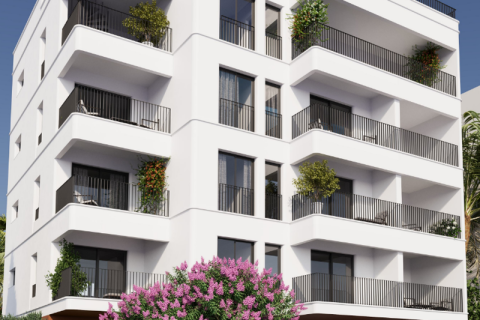 2 bedrooms Penthouse in Limassol, Cyprus No. 76497 8