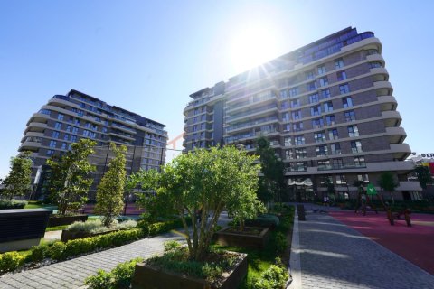 3 dormitorios Apartment en Kartal, Turkey No. 128594