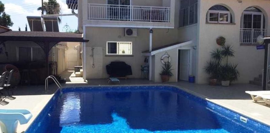 5 bedrooms House in Erimi, Cyprus No. 78621