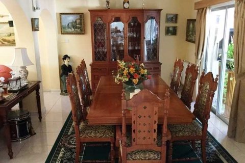 5 bedrooms House in Erimi, Cyprus No. 78621 16