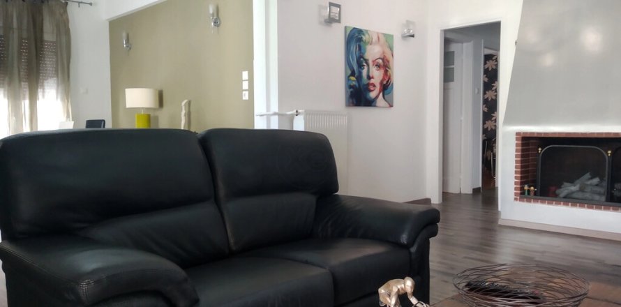 2 bedrooms Apartment in Athens, Greece No. 108311