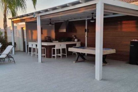 5 chambres House à Oroklini, Cyprus No. 46810 8