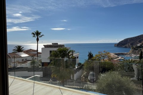 6 dormitorios Villa en Calpe, Spain No. 89961
