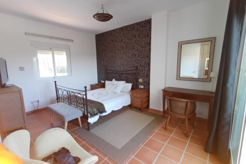 5 bedrooms Villa in Tan Quang, Vietnam No. 27442 21