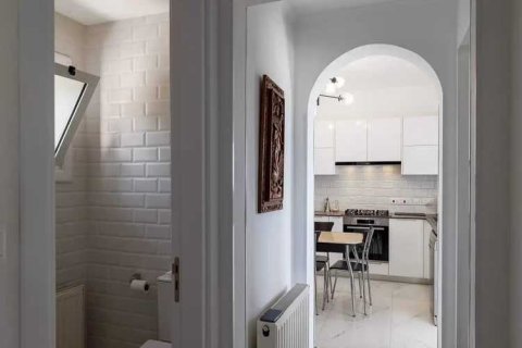 Дом с 4 спальнями в Тала, Кипр №30231 6