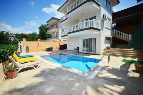 5 bedrooms Villa in Chau Lang, Vietnam No. 113972 1